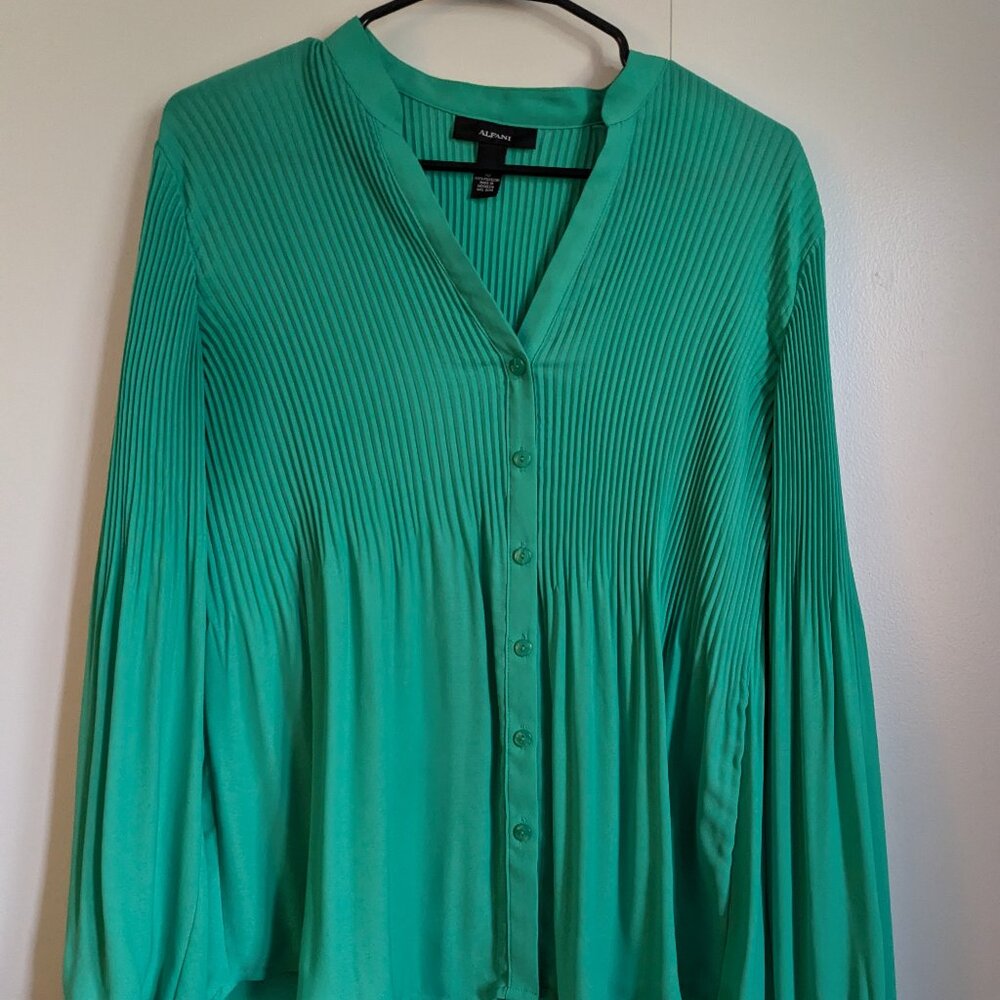 Alfani green blouse size 10